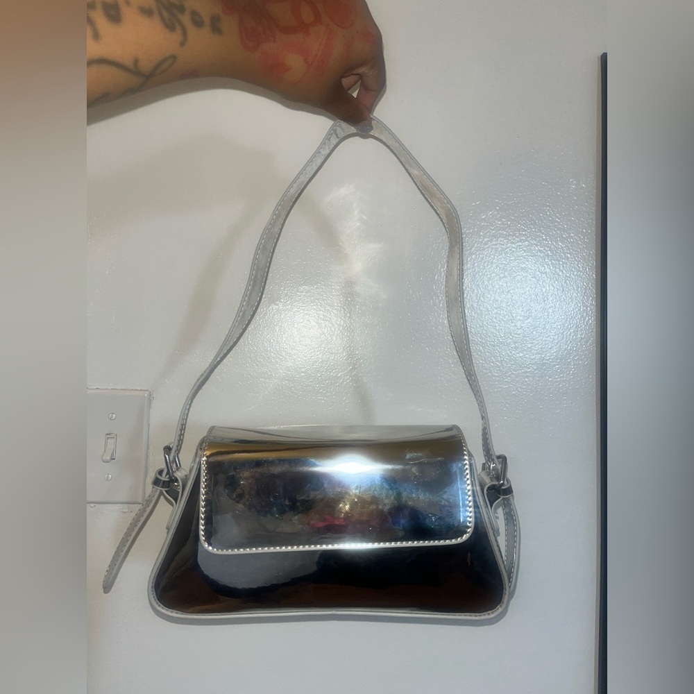 Shiny Silver Women’s Shoulder Bag